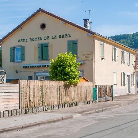 Cafe Hotel De La Gare ชอมปาญโญล ภายนอก รูปภาพ